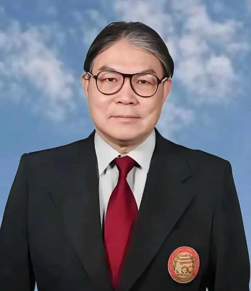 太给力了，霍英东家族耗资200亿开辟北极航道，打通“冰上丝绸之路”！